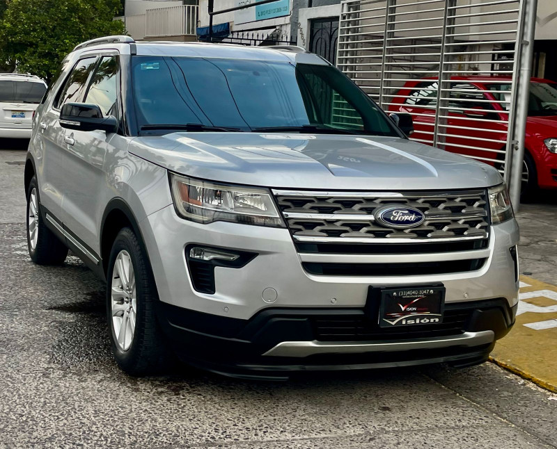 Ford Explorer XLT 2018