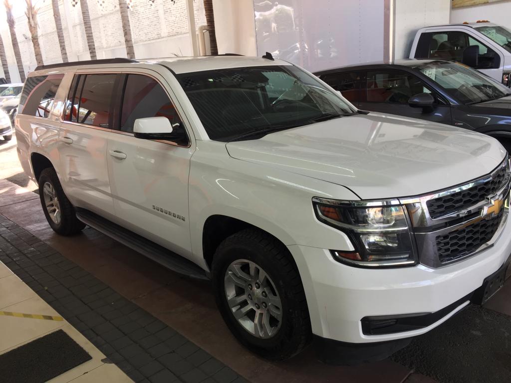 Chevrolet Suburban PAQUETE A 2015