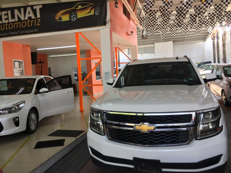 Chevrolet Suburban PAQUETE A 2015