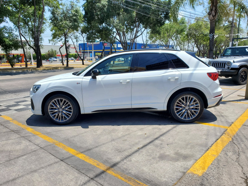 Audi Q3 S Line 2020