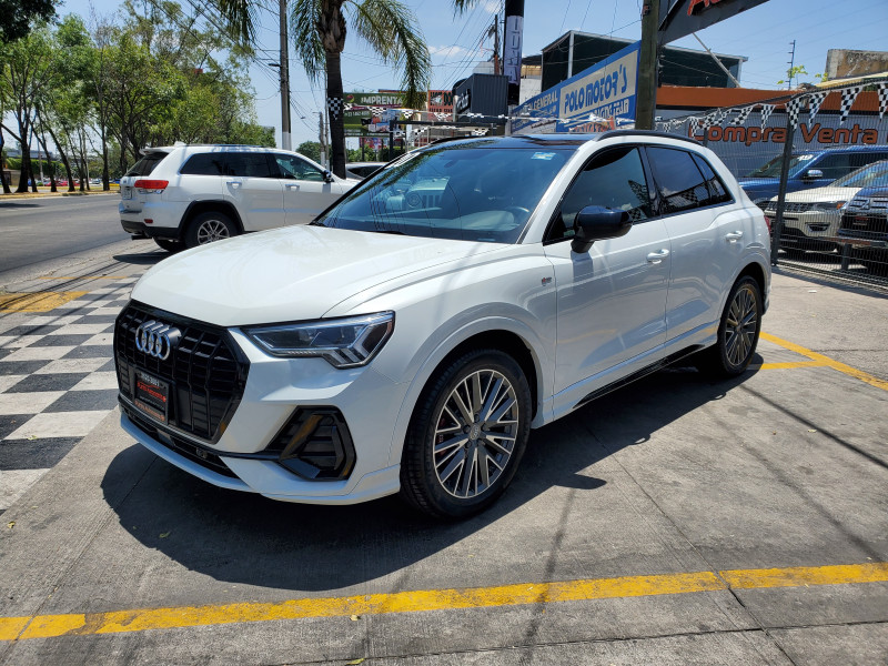 Audi Q3 S Line 2020