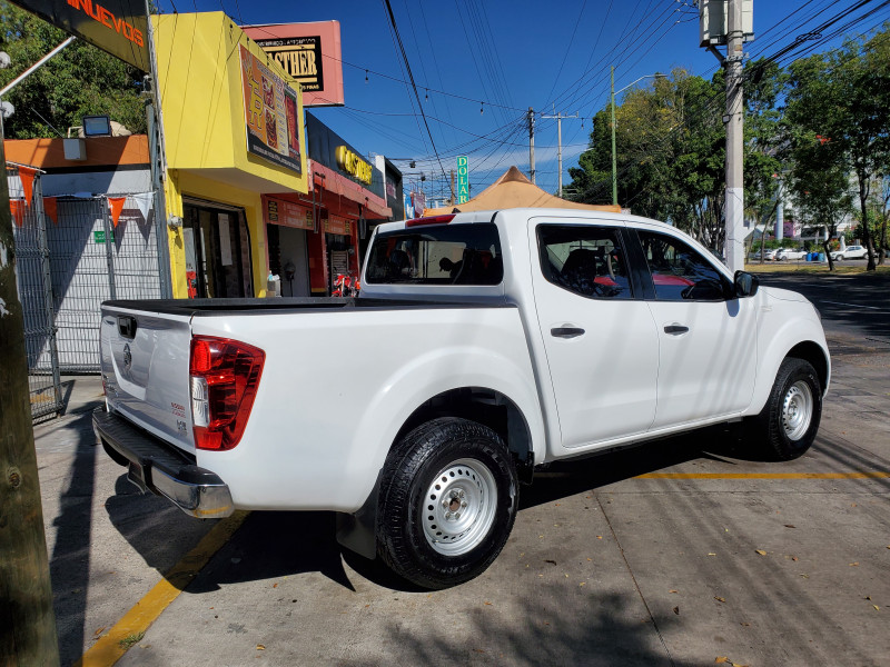 Nissan Np300 NP300 Frontier XE 2018