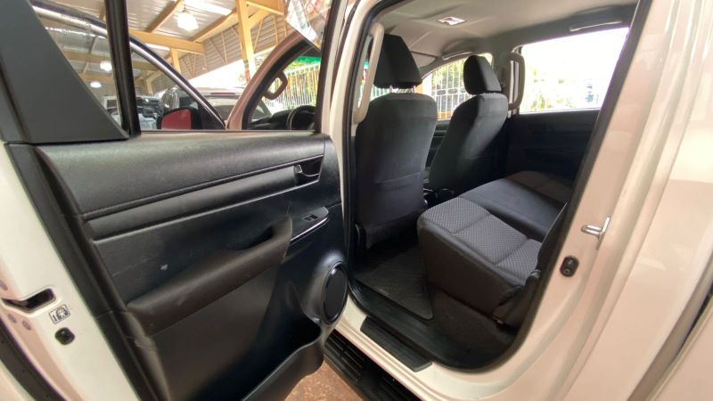 Toyota Hilux DOBLE CAB. SR 2018