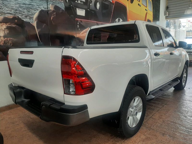 Toyota Hilux DOBLE CAB. SR 2018