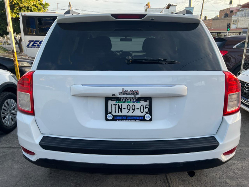 Jeep Compass Latitude 2015