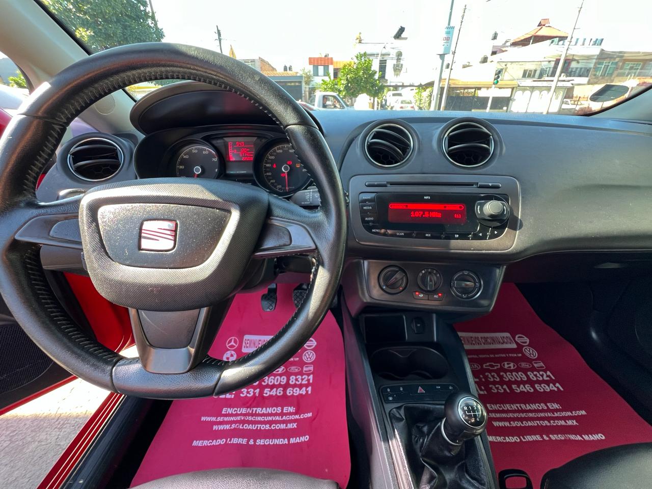 Seat Ibiza Style Plus Coupé 2013