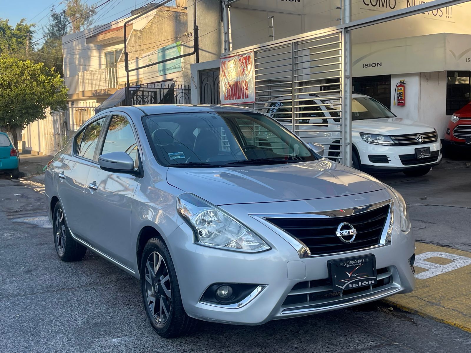 Nissan Versa Exclusive 2016