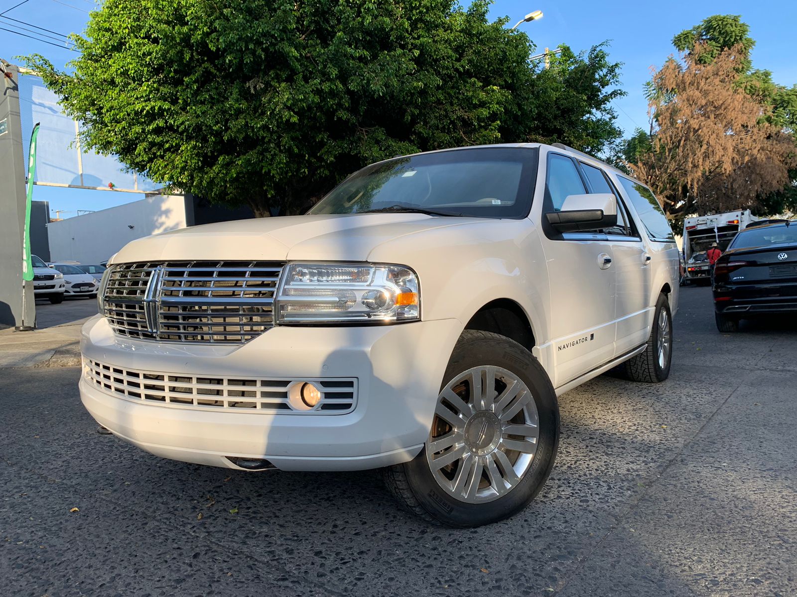 Lincoln Navigator Ultimate 2011