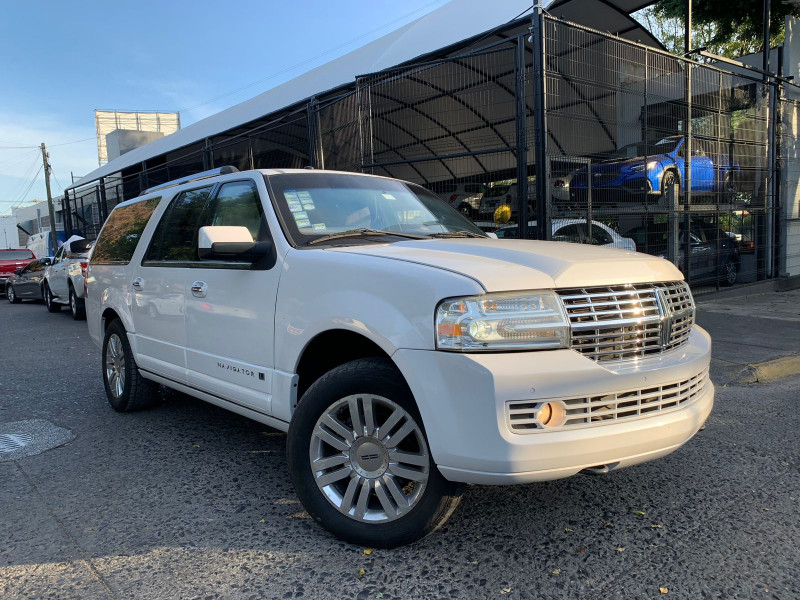 Lincoln Navigator Ultimate 2011