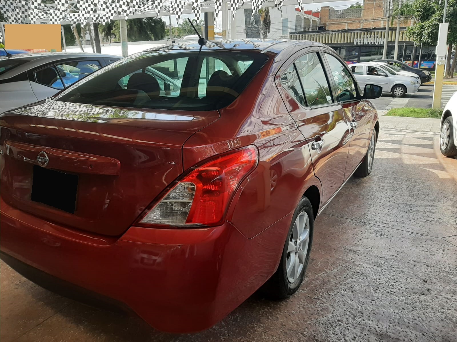 Nissan Versa Sense 2019