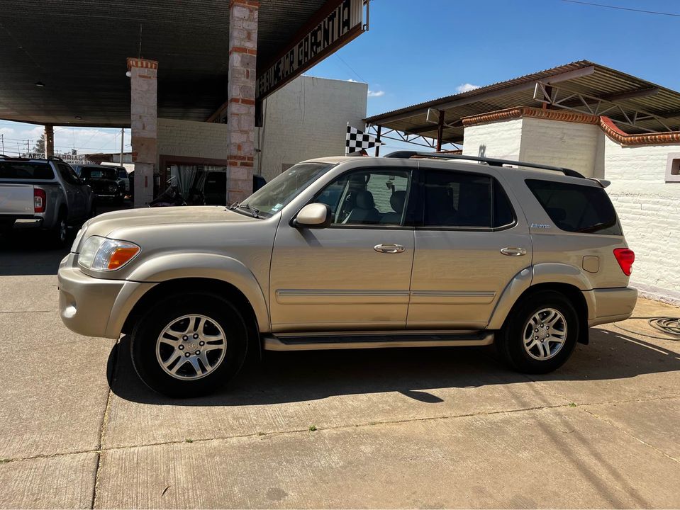 Toyota Sequoia LIMITED 2005