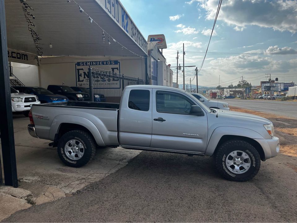 Toyota Tacoma SUPER CAB 4X4 2005