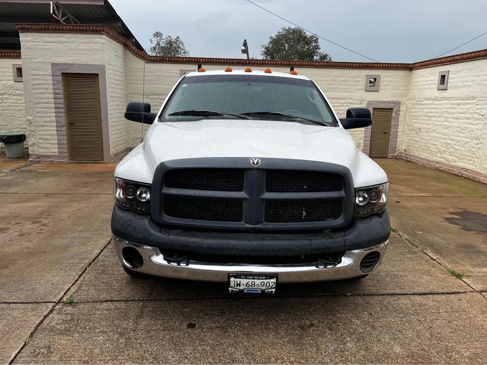 Dodge Ram 4000 RD RAM 3500 DISEL CREW CAB 2005