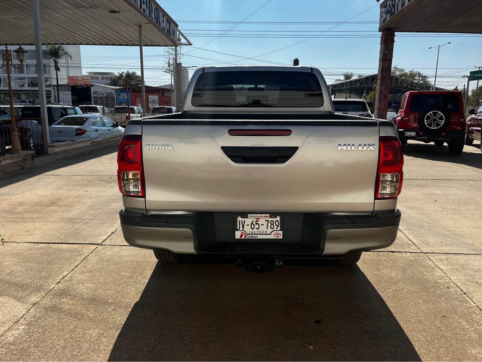 Toyota Hilux SR DOBLE CABINA 2018