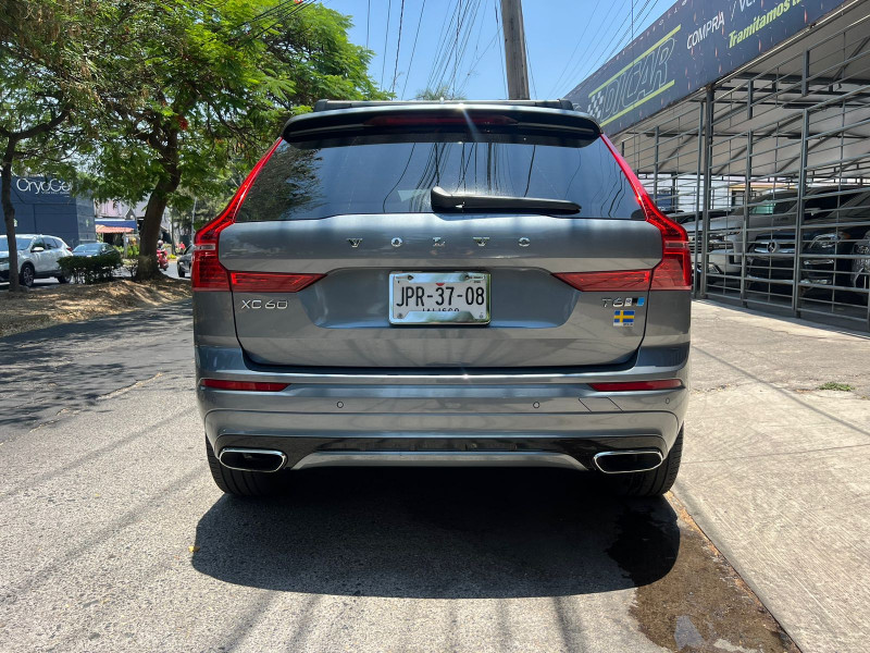 Volvo XC60 T6 R-Design 2018