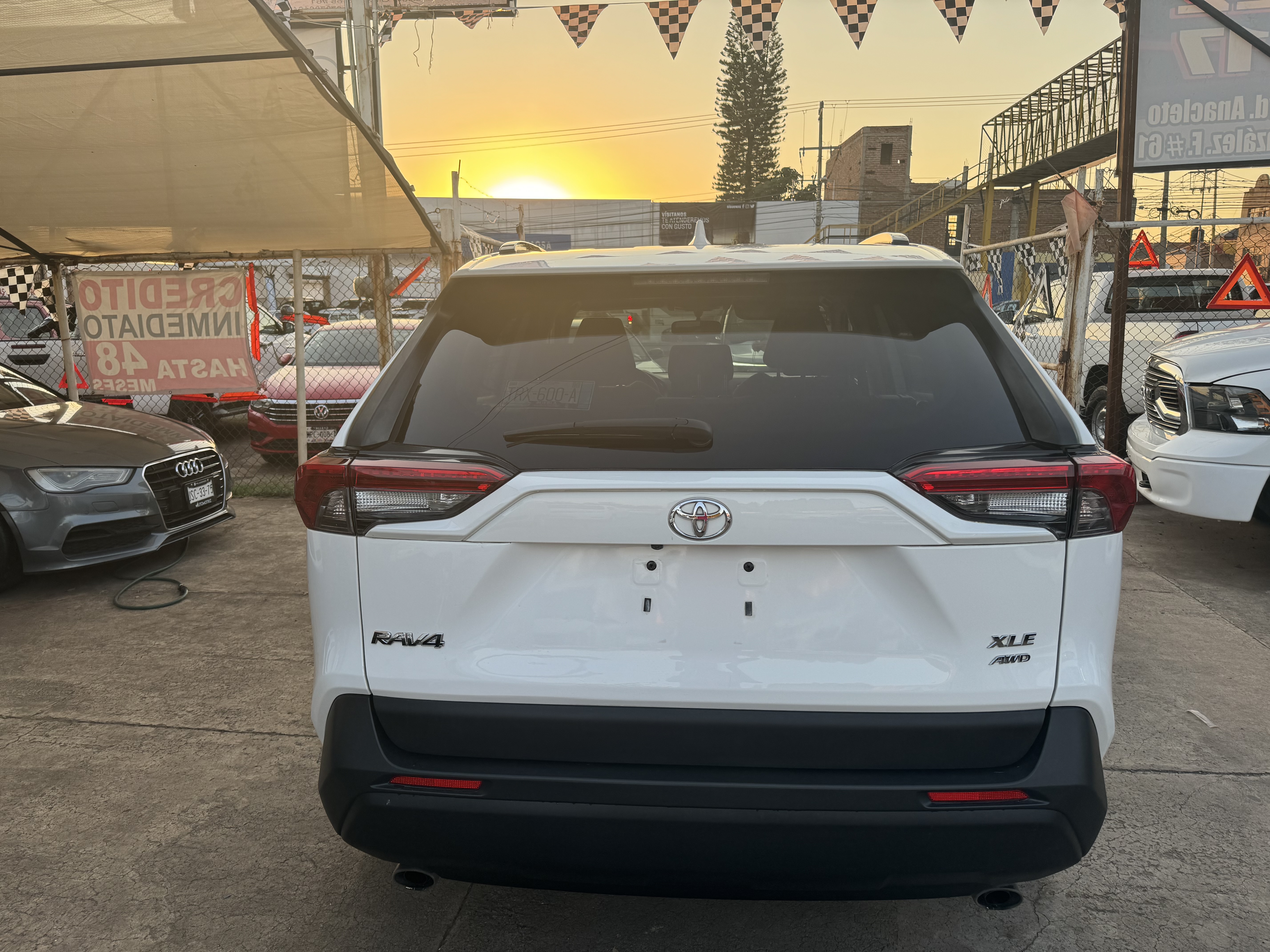 Toyota RAV4 XLE AWD 2020