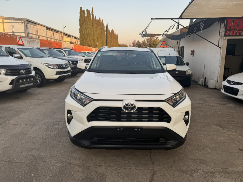 Toyota RAV4 XLE AWD 2020