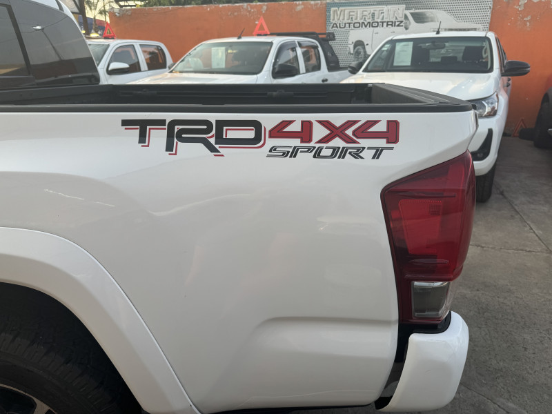 Toyota Tacoma Sport 4x4? 2017