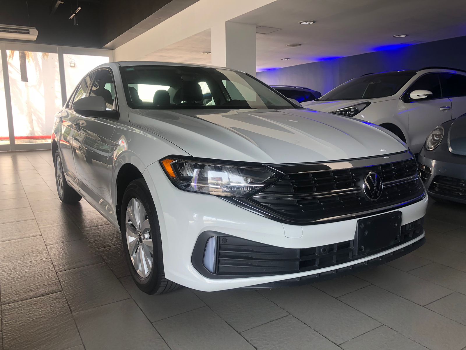 Volkswagen Jetta COMFORTLINE 2023