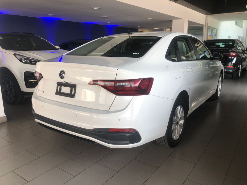 Volkswagen Jetta COMFORTLINE 2023