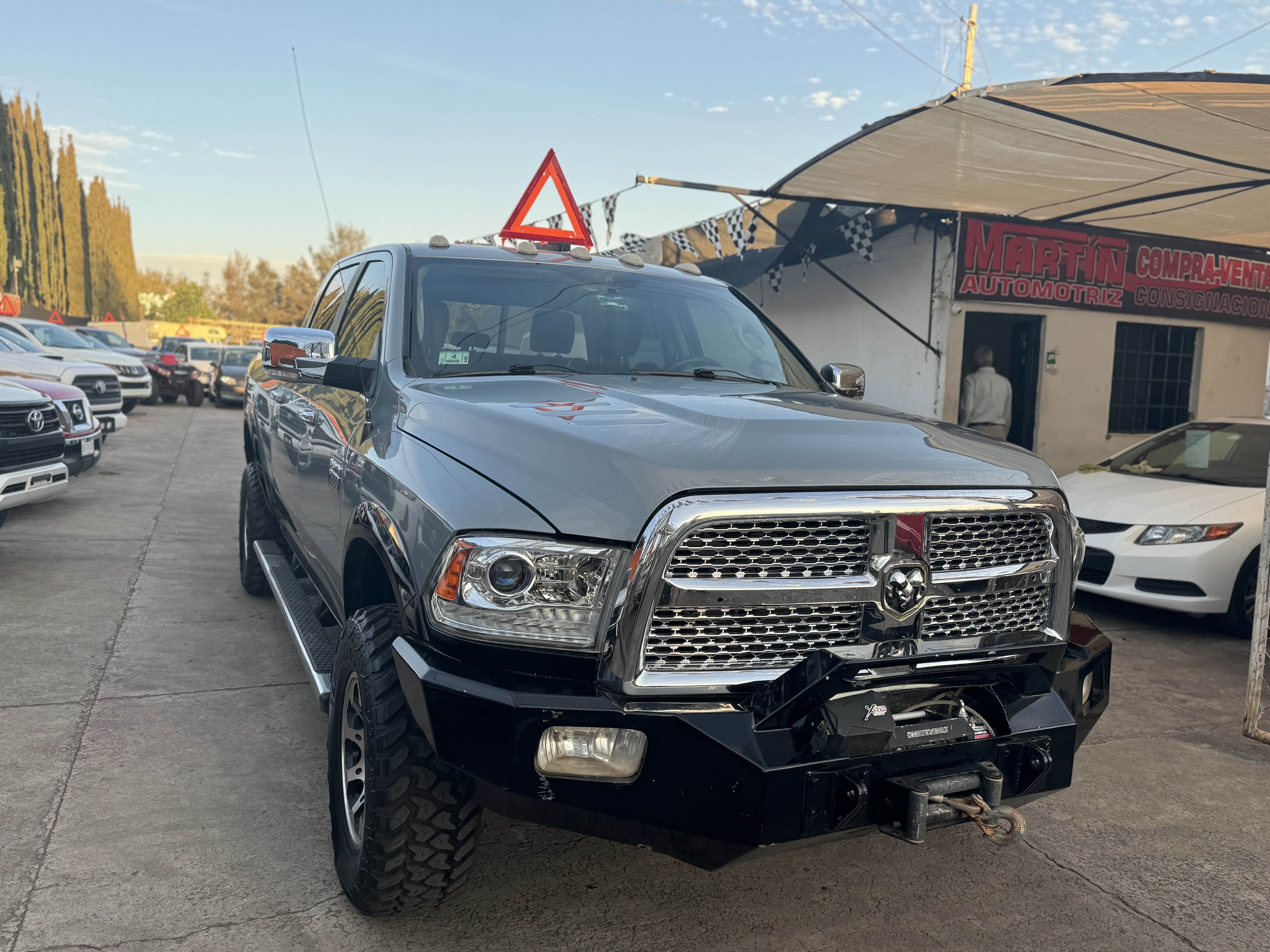 Dodge Ram 2500 V8 Ram laramie 4x4 diesel 2010