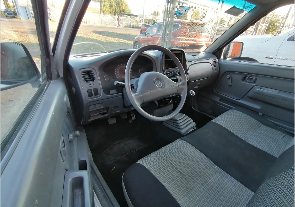 Nissan Np300 Base 2009