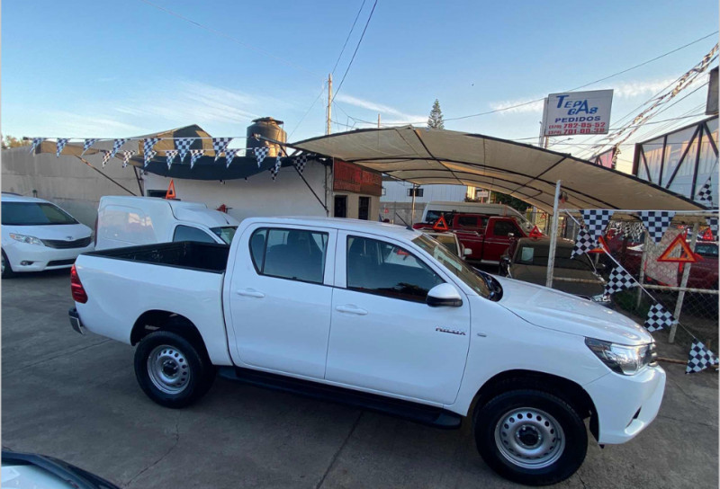 Toyota Hilux Base 2019